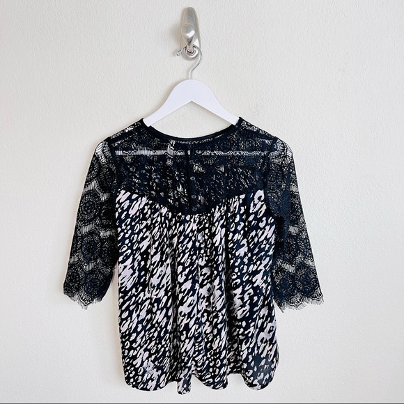 Black Lattice Lace & Pink Leopard Print Watercolor Blouse - Picture 5 of 14